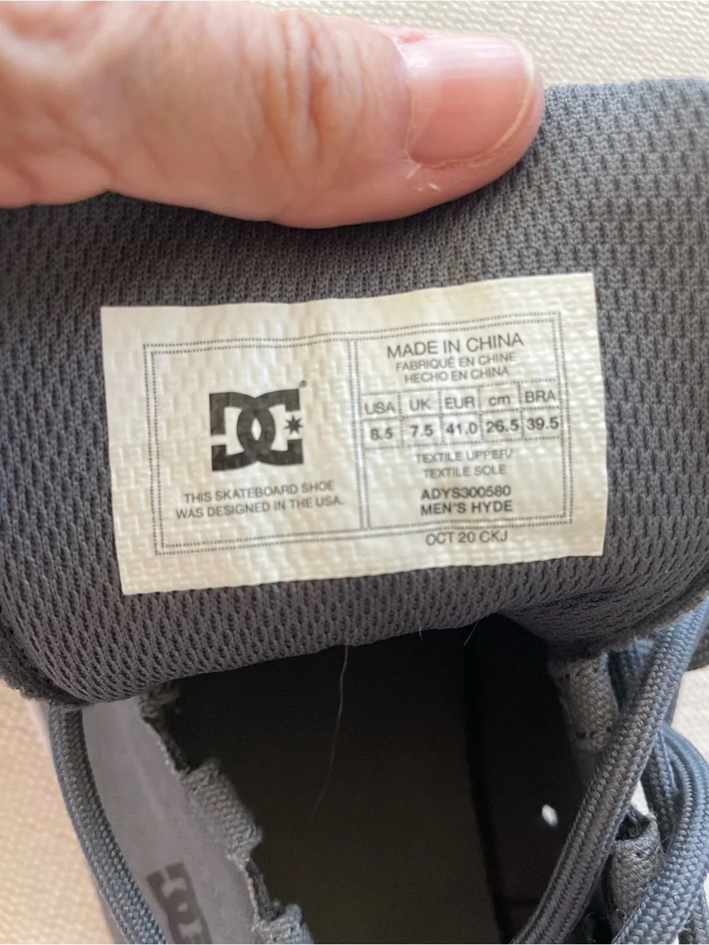 DC Hyde M Gray Canvas Skate Sneakers - Picture 10 of 13